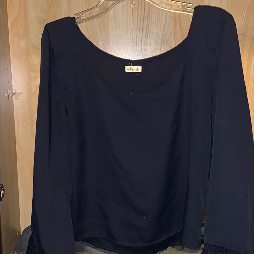 Bell sleeve Top